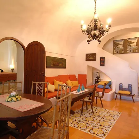 Casa Bouganville Дом отдыха Позитано